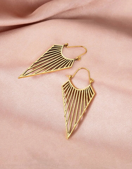 Triangle Edge Earrings